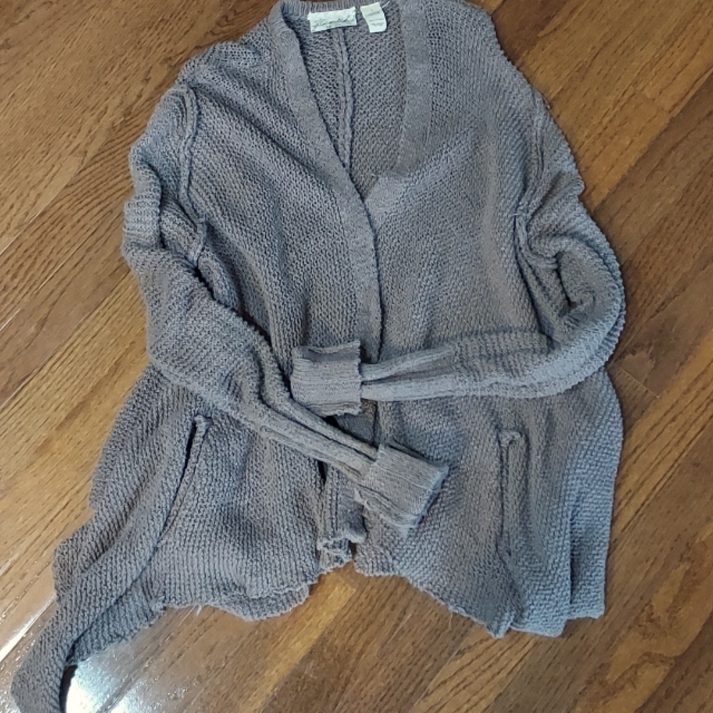 Gimmicks Cardigan